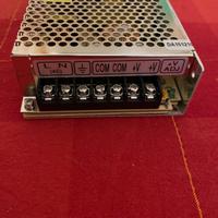 Alimentatore ca/cc 12V 10 A