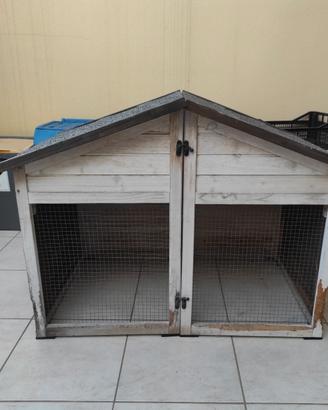 Casetta/gabbia in legno per conigli – da sistemare