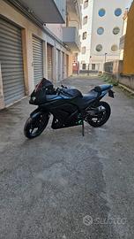 Kawasaki Ninja 250 R
