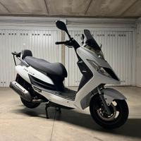 Scooter moto Kymco Dink 200i - 2012 km 16000