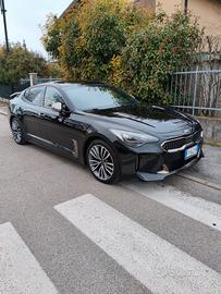 Kia Stinger GT Line 2.2 CRDi 200cv – sportiva
