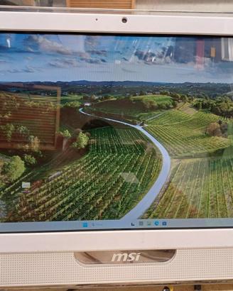 PC DESKTOP All-in-One MSI I3