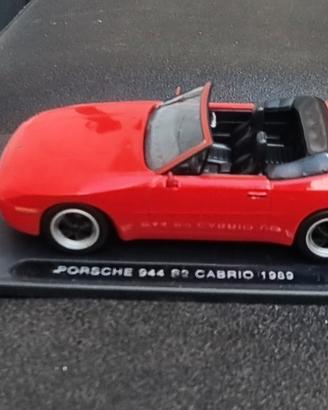 Modellini auto Porsche 944 S2 Cabrio 1989 IXO 