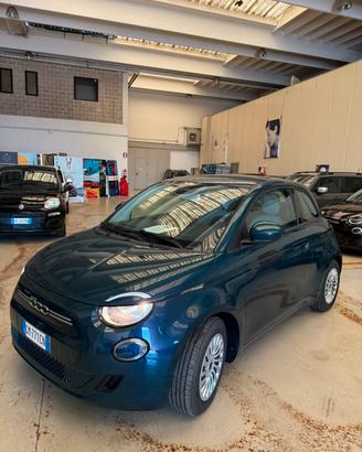 Fiat 500e Berlina 42 kWh
