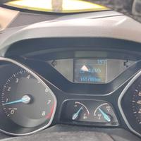 ford cmax 7 posti benzina 