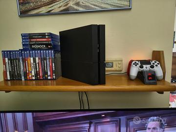 Play Station 4