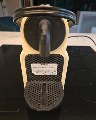Macchinetta caffè Nespresso Inissia EN 80 cw