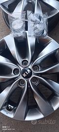 Kia 4 cerchi in lega