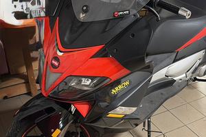 Aprilia sr 300