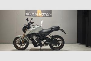 HONDA CB 125 R