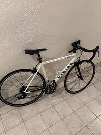 Bici da corsa Canyon Roadlite Al F6