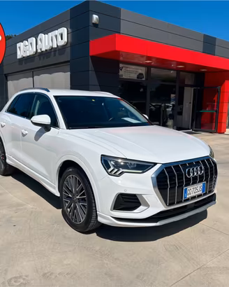 Audi Q3 35 TDI S tronic Business Advanced