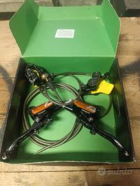 Freni Hope Tech 4 V4