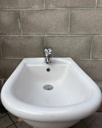 sanitari bidet sospeso ideal standard sospesi