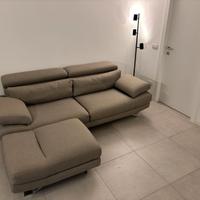 Divano 3 posti -poggiatesta e braccioli regolabili