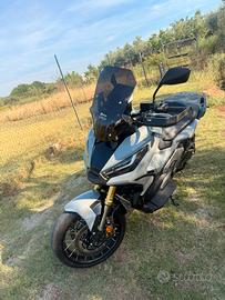 Honda xadv 750