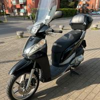 Honda SH300I