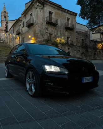 VOLKSWAGEN GOLF 7- 2016 2.0 TDI 150CV