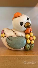 Gallina Ester con fiore Thun