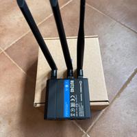 Modem Router Teltonika RUT240