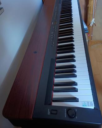pianoforte digitale Yamaha P155