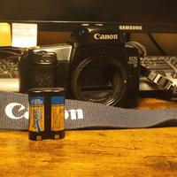 Canon eos 1000 F  - Funzionante + batteria nuova e