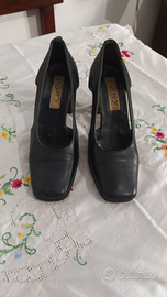 Scarpe con tacchi alti n.37
