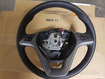 Volante lancia ypsilon 2011> con comandi