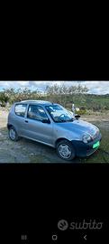 Fiat 600 anno 2004