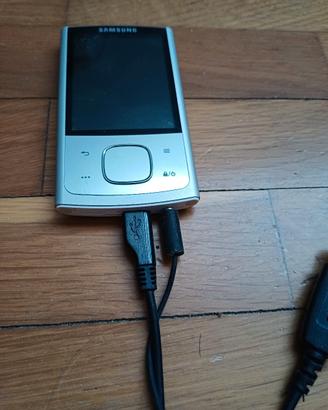 mp4 Samsung YP-R0