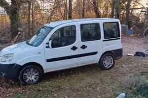 Fiat Doblo 7 posti 1.3 multijet