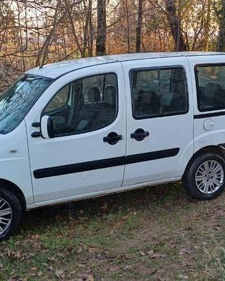 Fiat Doblo 7 posti 1.3 multijet