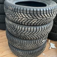 215 65 17 invernali Yokohama del 2022