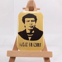 Ajeje Brazorf (Spilla o calamita)