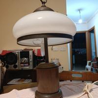 Bajur da scrivania in legno e metallo – doppia luc