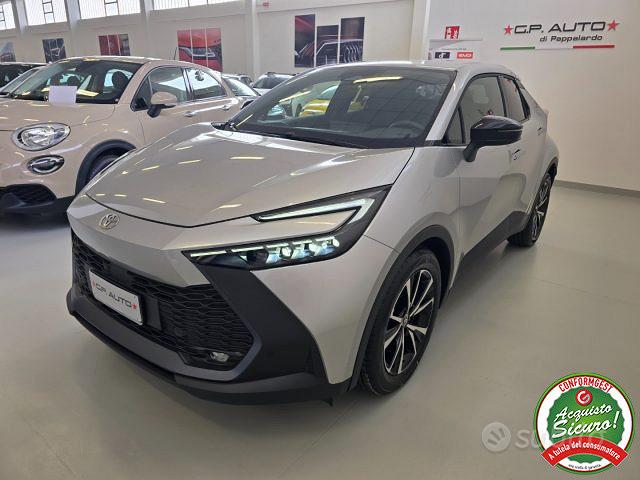 TOYOTA C-HR (2023-->)
