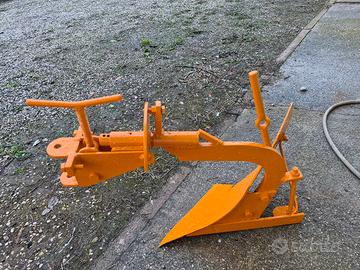 Aratro per trattore Pasquali 