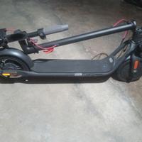 Mono pattino elettrico 