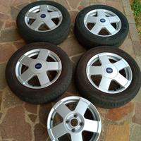 5 cerchi in lega da 15 pollici Ford Focus 2004