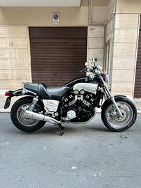 Yamaha vmax 1200