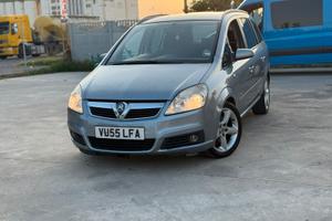 Opel Zafira 1,9 tdi 150cv guida ha destra