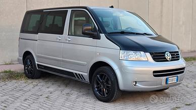 Volkswagen Transporter Caravelle 2.5 TDI/174CV 4mo