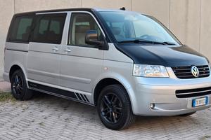 Volkswagen Transporter Caravelle 2.5 TDI/174CV 4mo