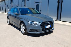 AUDI A3 G TRON 2018 95000KM