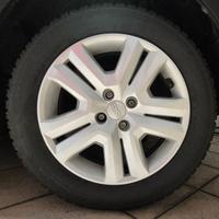 Nr. 04 PNEUMATICI MARCA LASSA INVERNALI 205/60/16