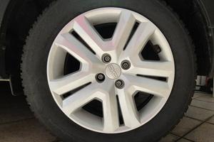 Nr. 04 PNEUMATICI MARCA LASSA INVERNALI 205/60/16