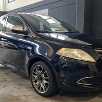 Lancia Ypsilon 0.9 TwinAir 85 CV 5 porte S&S Plati