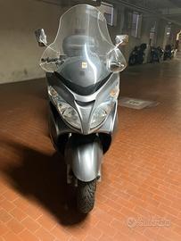 Burgman AN 400