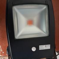 faro a led per la coltura delle piante