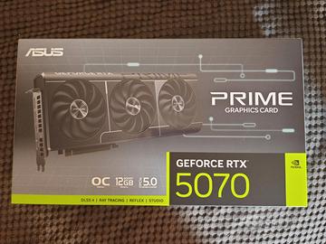 Scheda Grafica ASUS GeForce RTX 5070 OC 12GB GDDR7